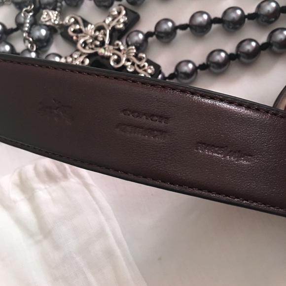 Gorgeous and totally chic in a Coach Belt! - Picture 3 of 6